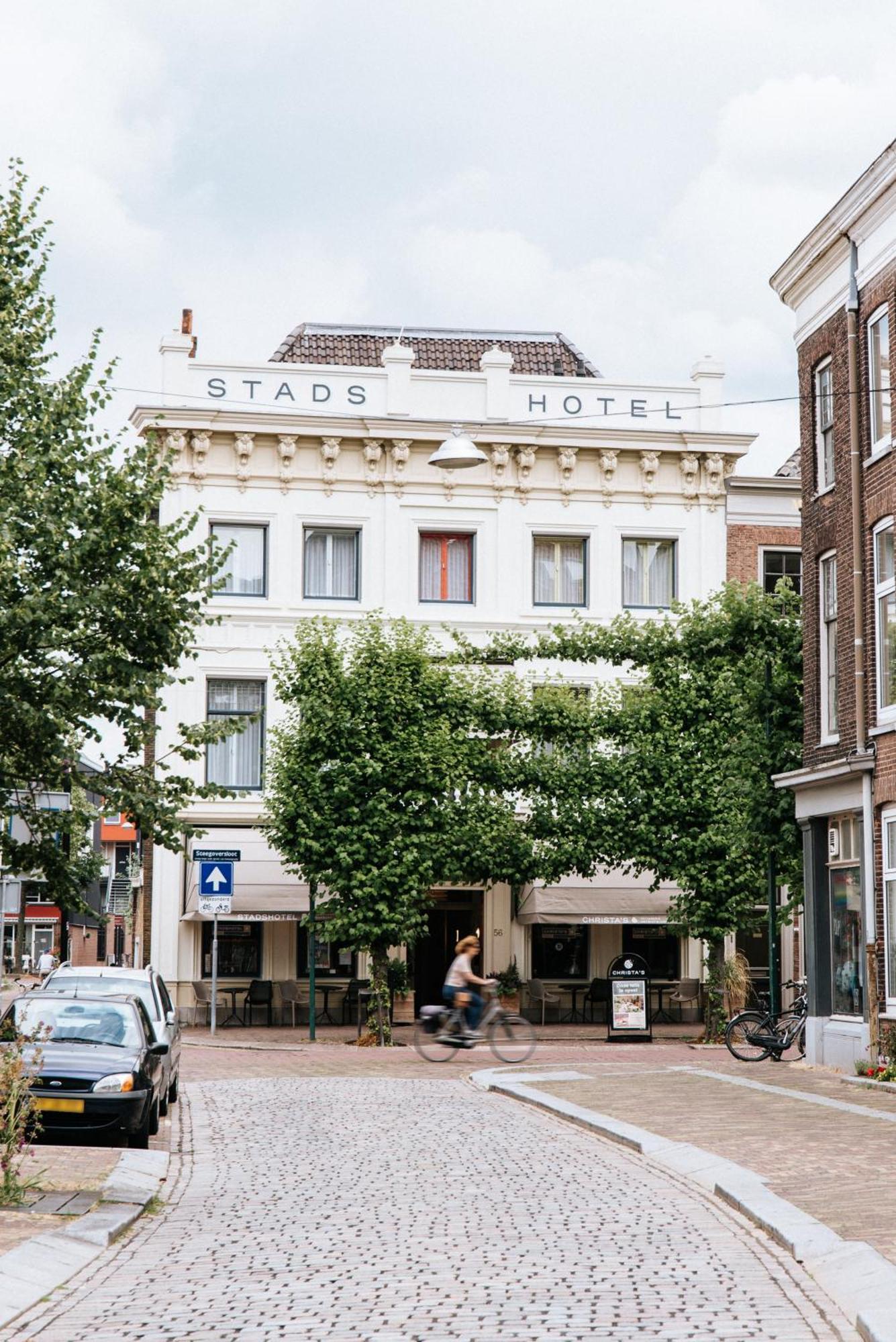 Stadshotel Steegoversloot ドルドレヒト エクステリア 写真